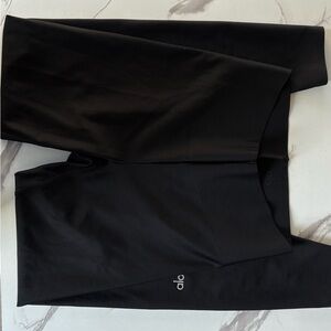 ALO Yoga Classic Black Leggings